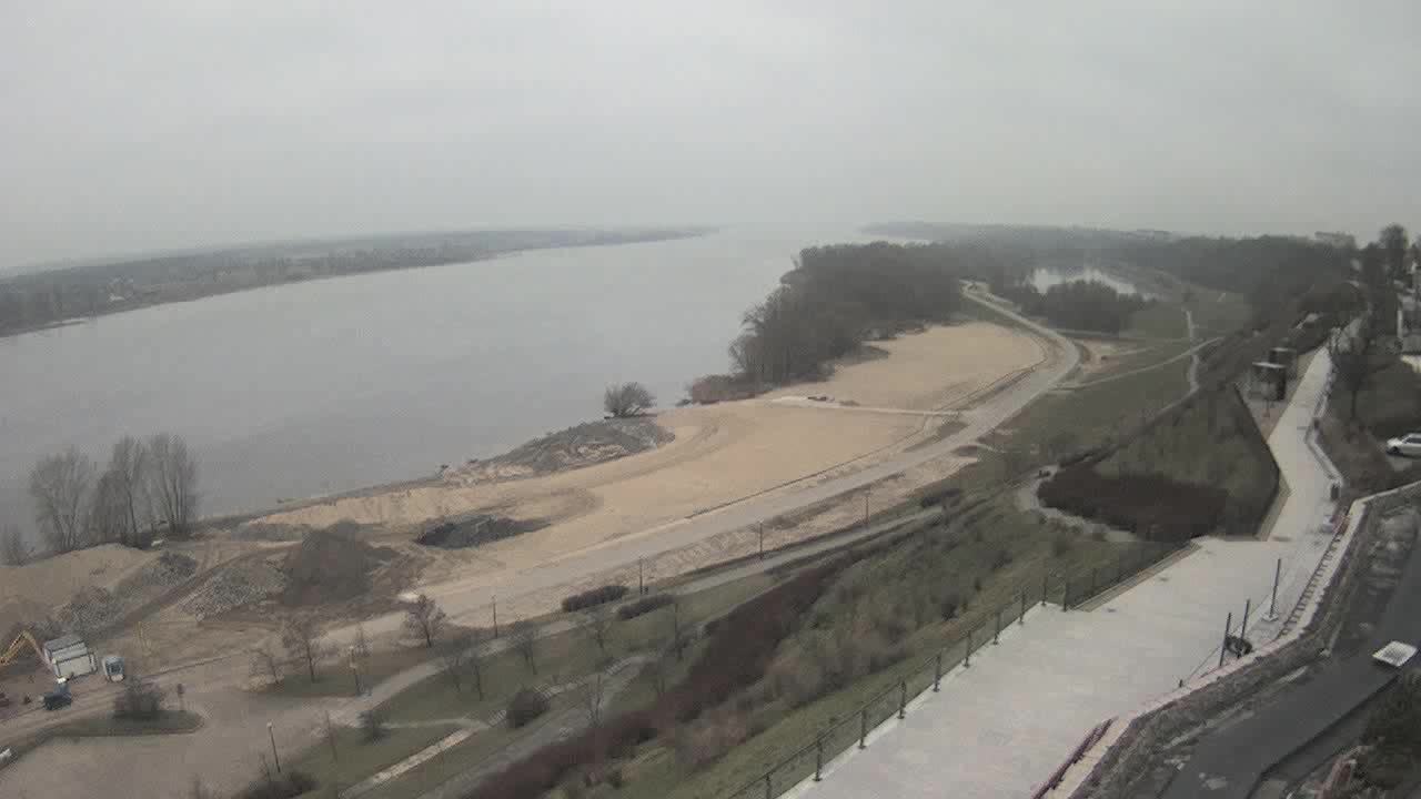 Obraz z kamery na plażę nad Wisłą w Płocku w dniu 2018-01-11 08:35