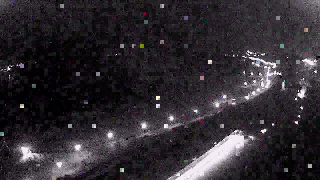 Obraz z kamery na plażę nad Wisłą w Płocku w dniu 2018-01-16 03:14