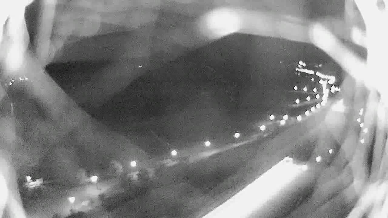 Obraz z kamery na plażę nad Wisłą w Płocku w dniu 2018-09-15 01:21