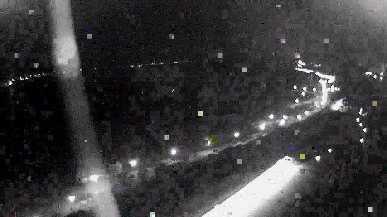 Obraz z kamery na plażę nad Wisłą w Płocku w dniu 2018-10-04 04:56