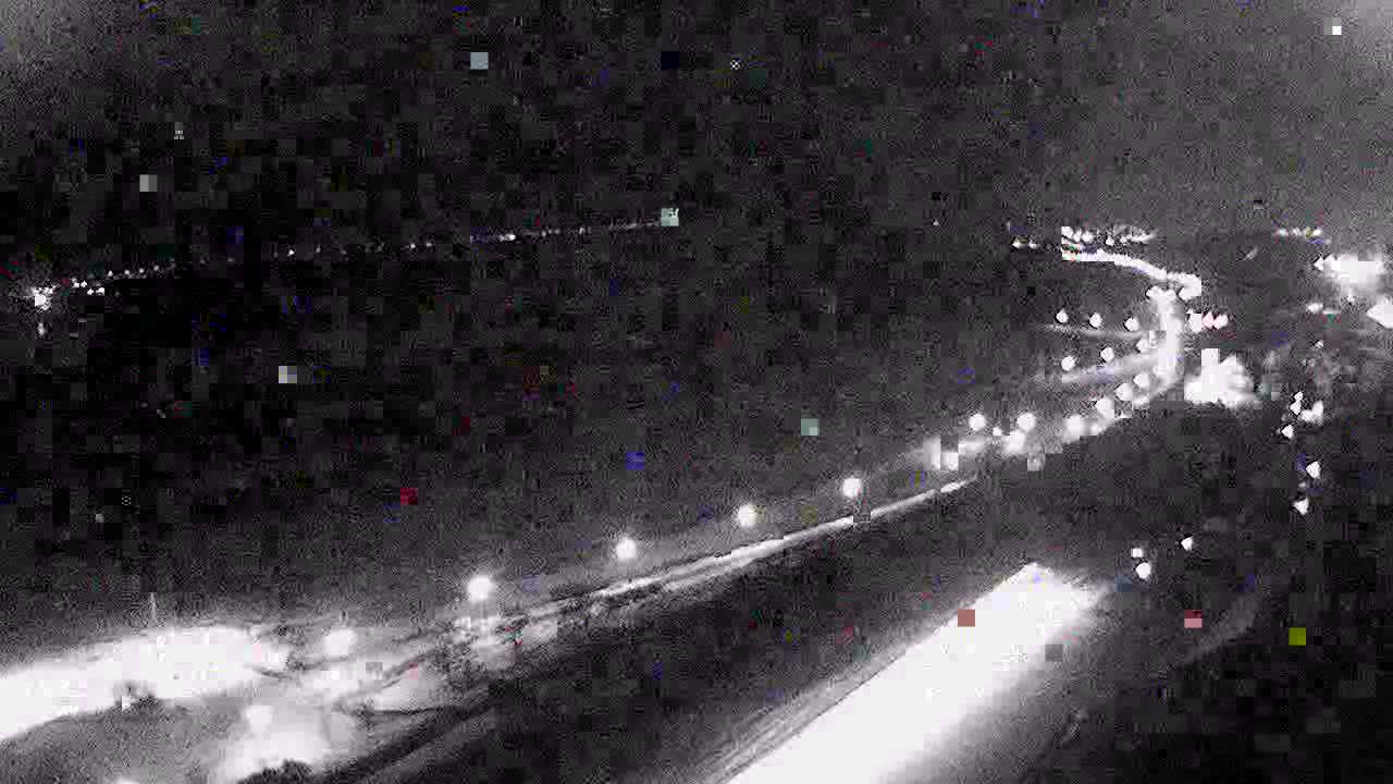 Obraz z kamery na plażę nad Wisłą w Płocku w dniu 2019-02-01 20:14