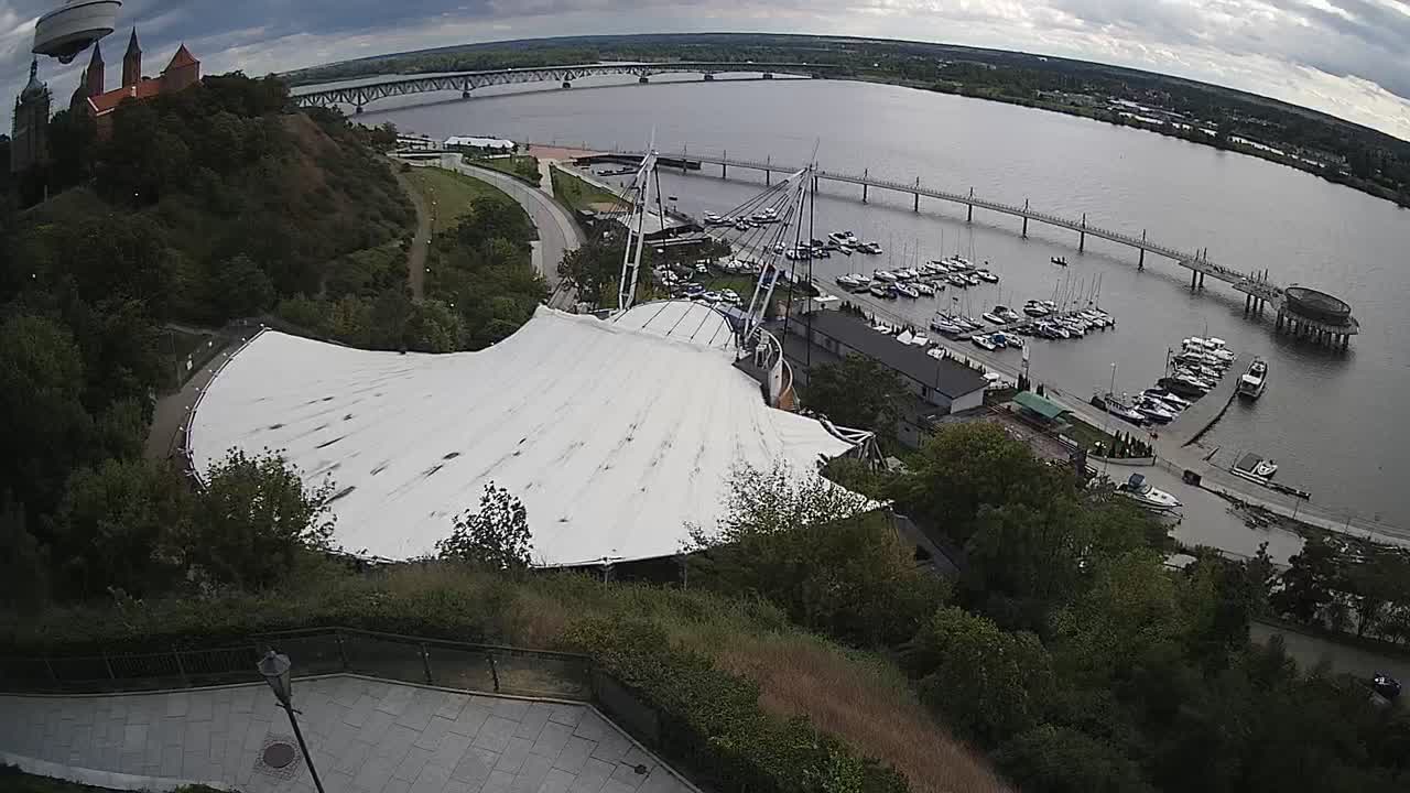 Obraz z kamery na Wzgórze Tumskie w Płocku w dniu 2026-09-01 15:54