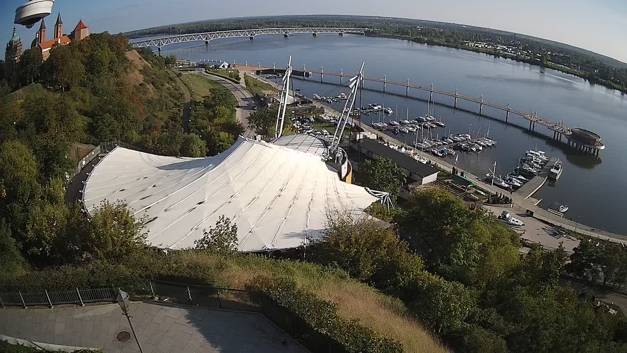 Obraz z kamery na Wzgórze Tumskie w Płocku w dniu 2026-09-15 16:54