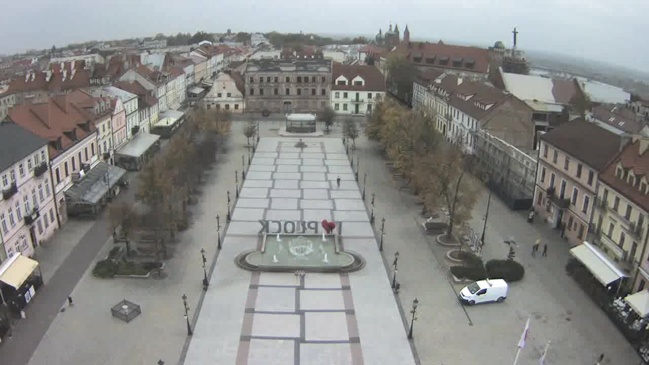 Obraz z kamery na Starym Rynku w Płocku w dniu 2019-10-16 13:18